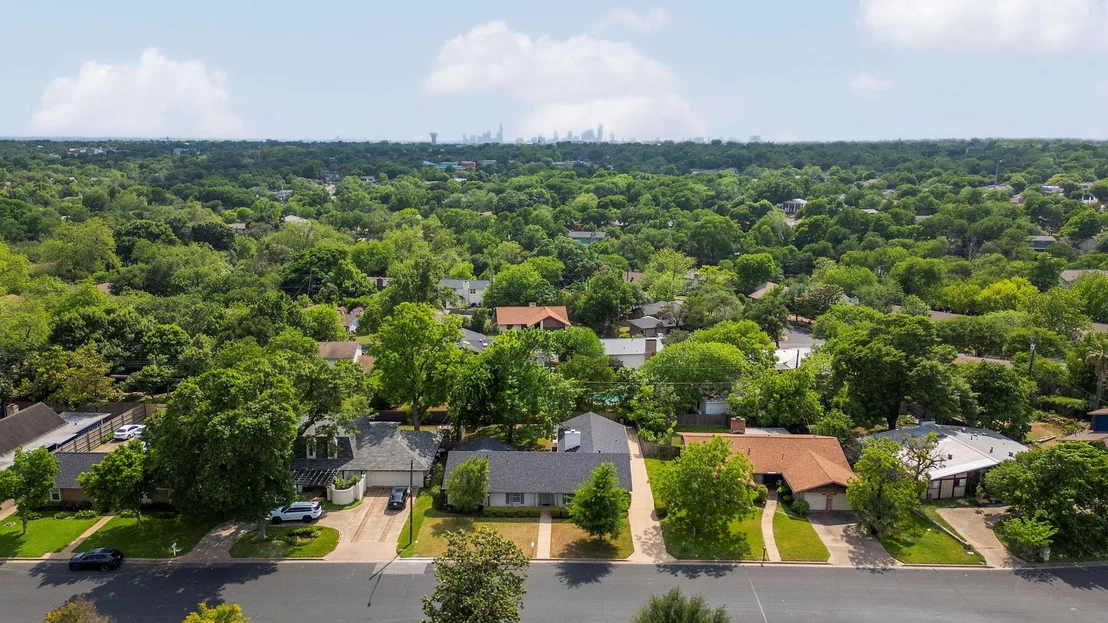 Photo of 7306 Geneva DR