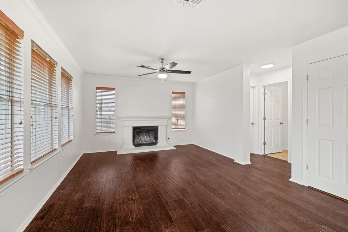 Photo of 725 Leann LN