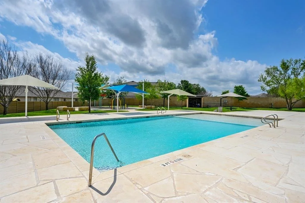 Photo of Unit 20C at 317 Circle WAY