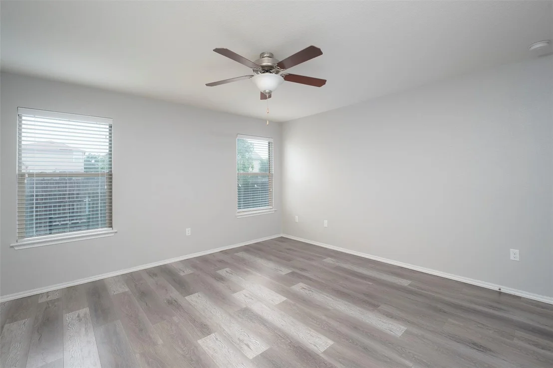 Photo of 11221 Kirkland Hill PATH