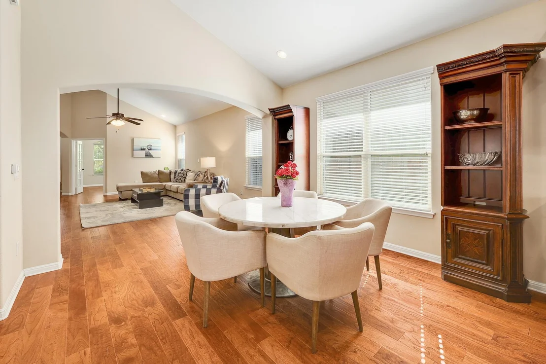 Photo of 16213 Cantania CV