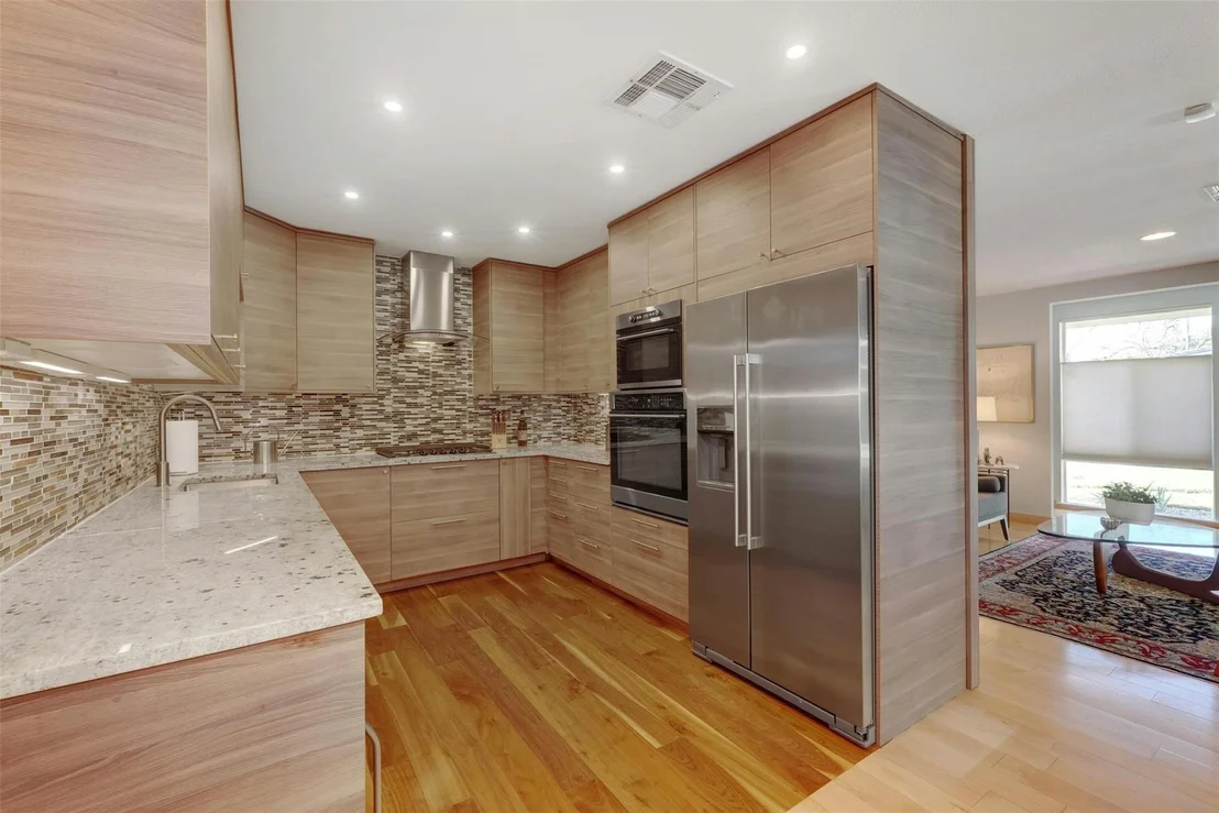 Photo of 1302 Berkshire DR