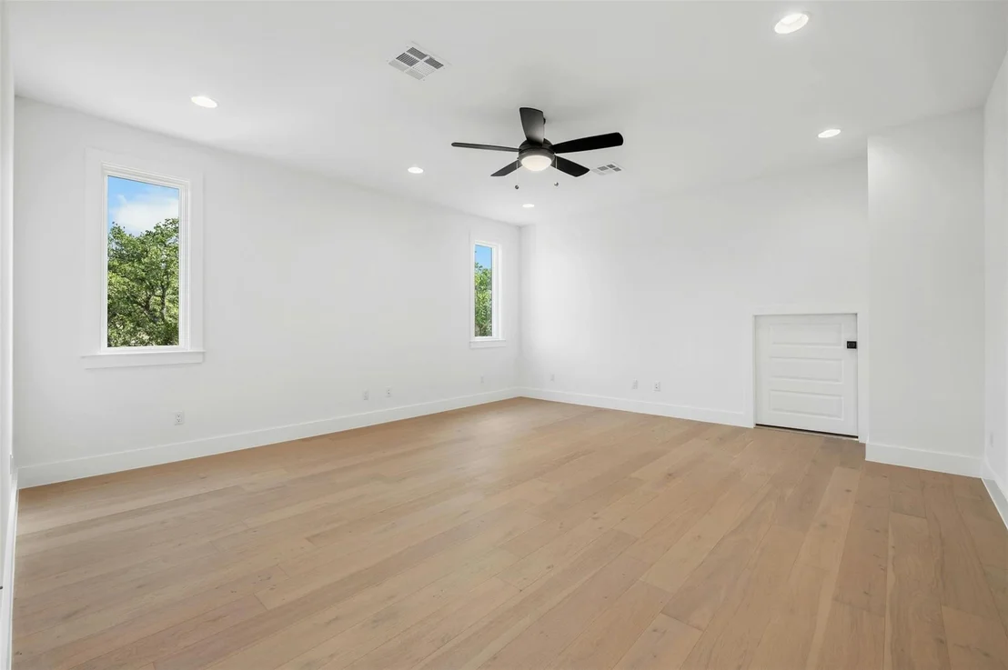 Photo of 217 Hidden Hills RD