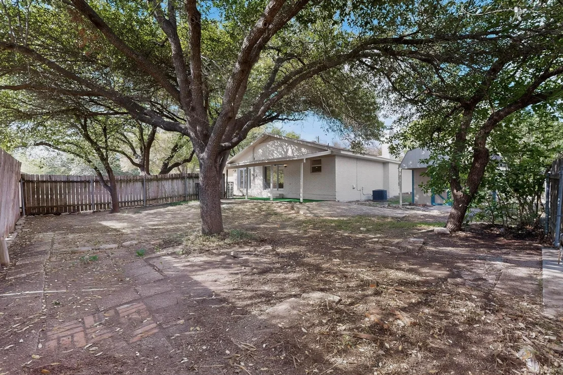 Photo of 812 George ST