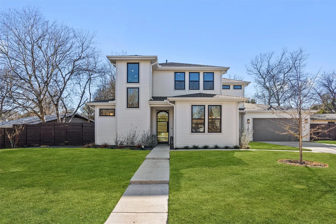 Photo of 1101 Emerald Forest CV