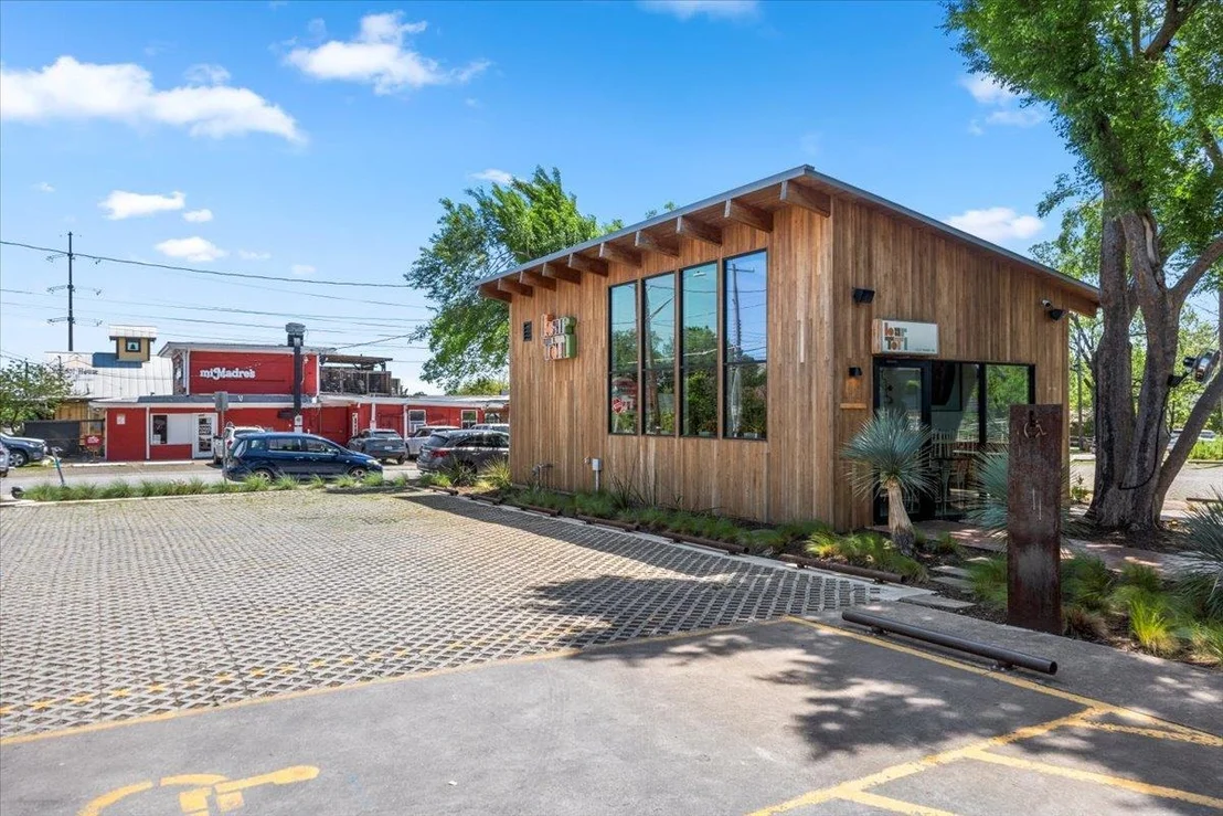 Photo of 2806 Breeze TER