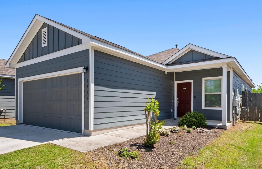 Photo of 3313 Lodgepole DR