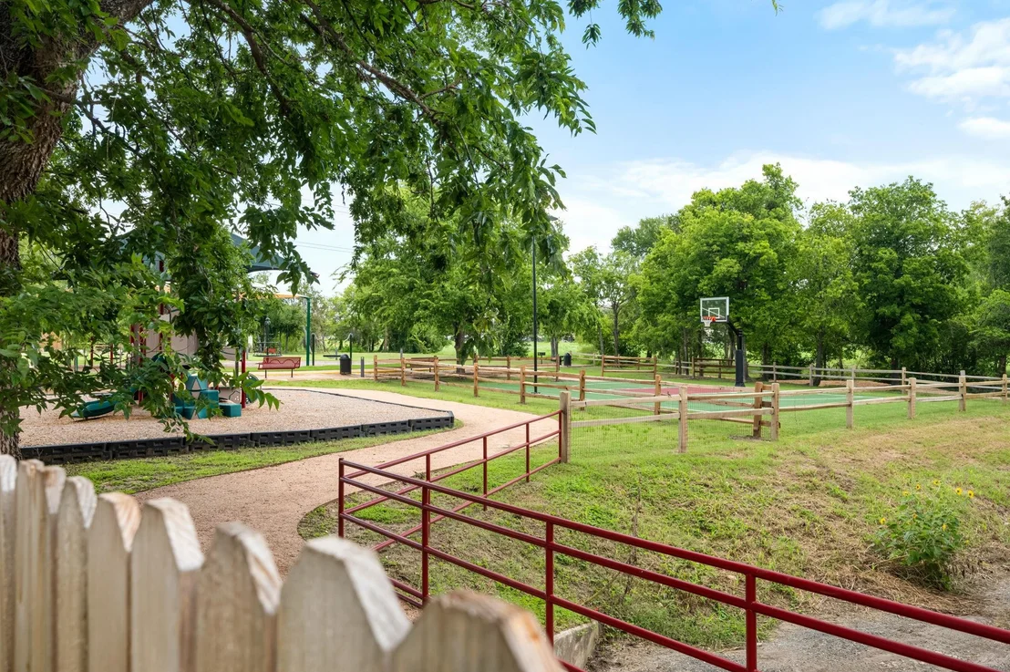 Photo of 1408 Water Spaniel WAY