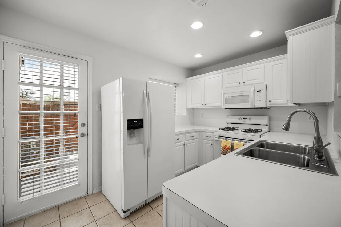 Photo of Unit 21 at 12325 Los Indios TRL