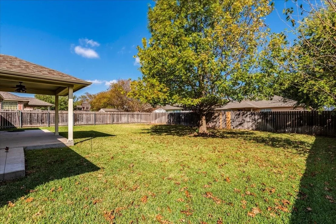 Photo of 908 Windsor Castle DR