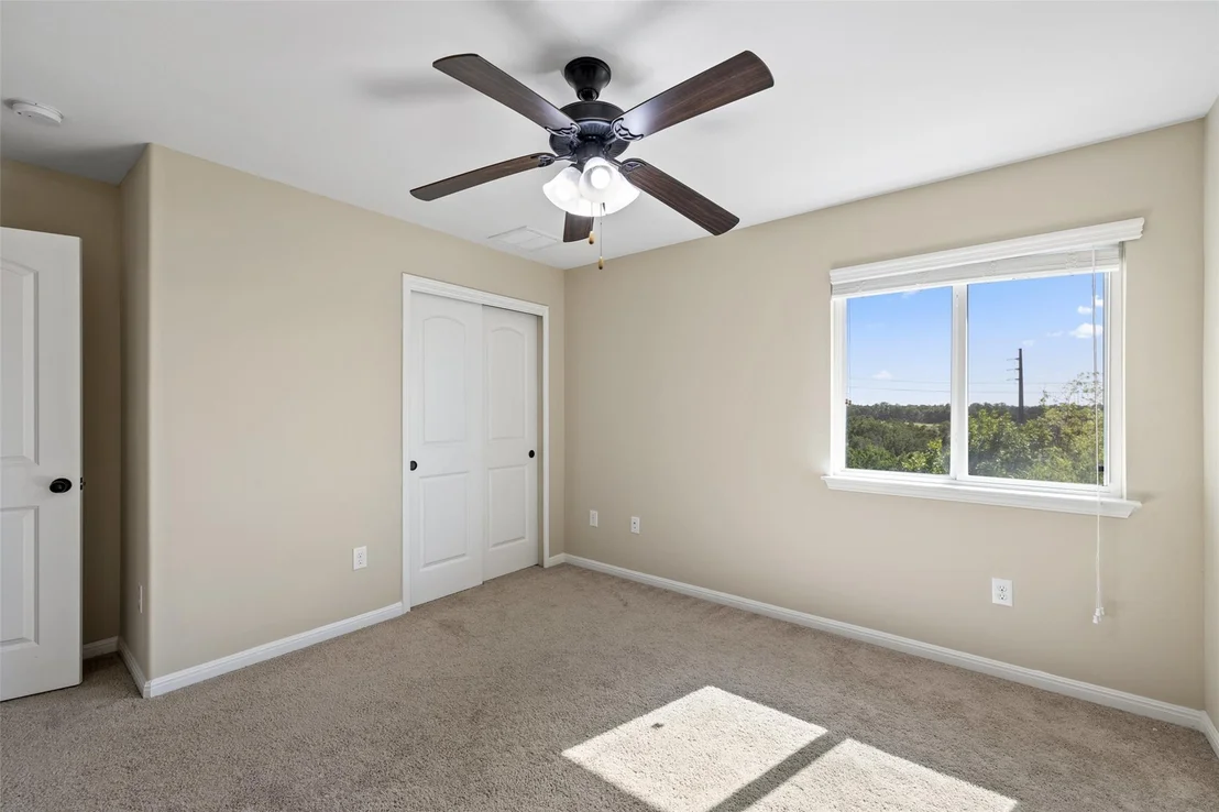Photo of 11512 Reading WAY