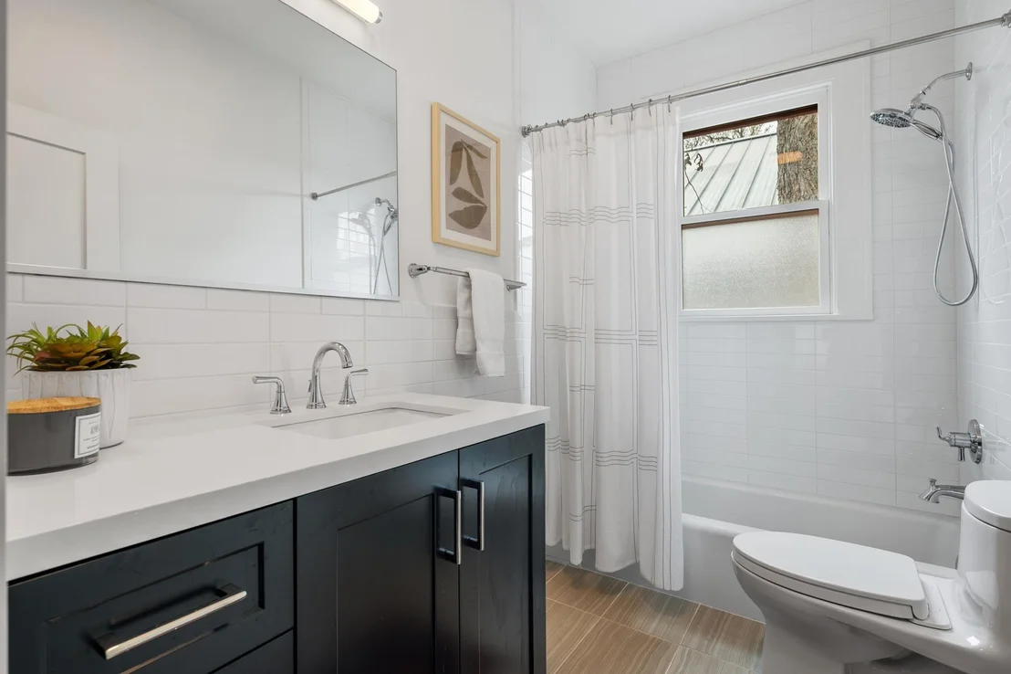 Photo of 4005 Avenue F Ave