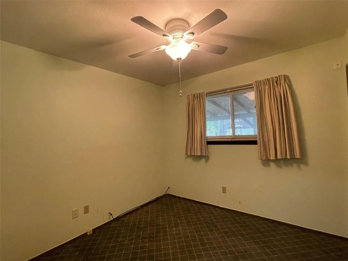 Photo of 5608 PEPPERTREE PKWY