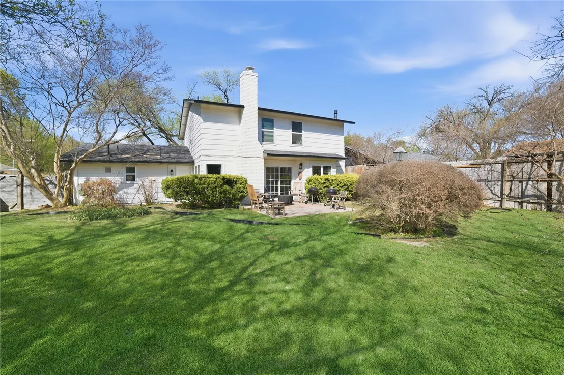 Photo of 1315 Quail Park DR