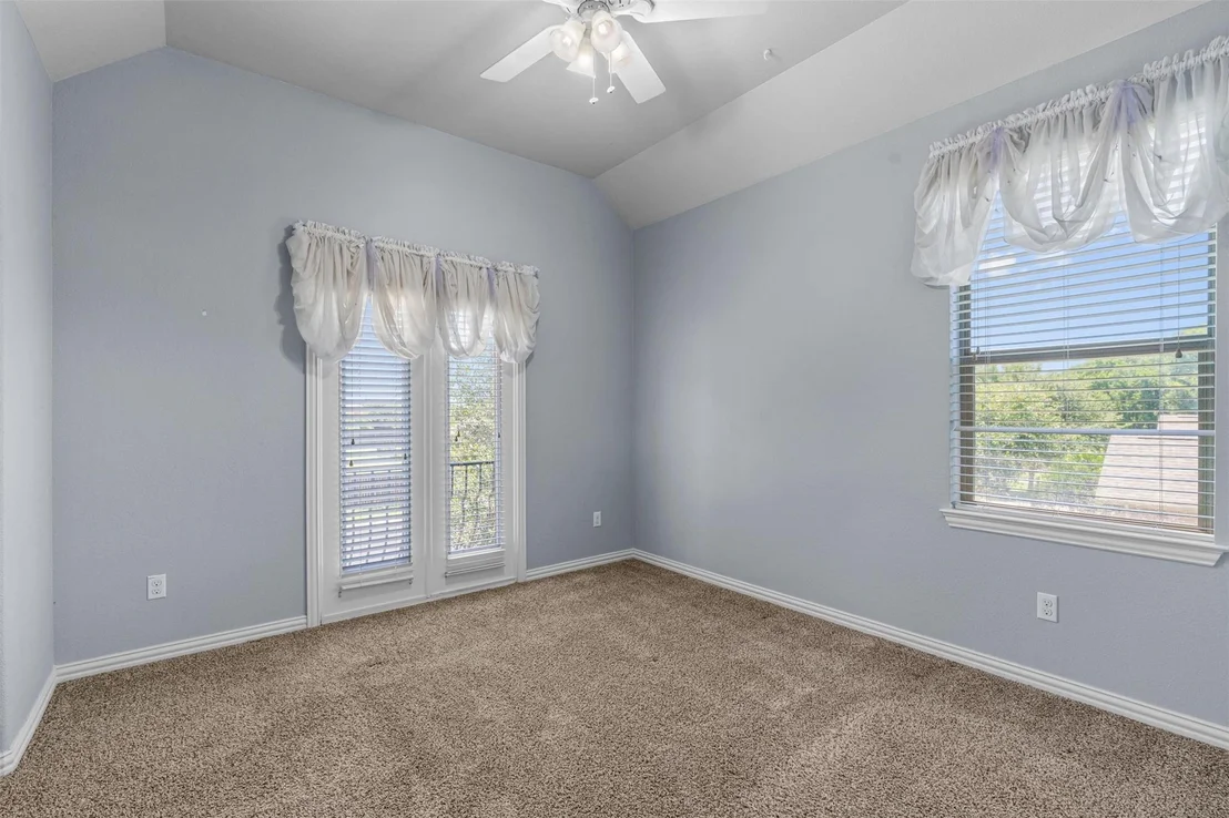 Photo of 2817 Bear Springs TRL