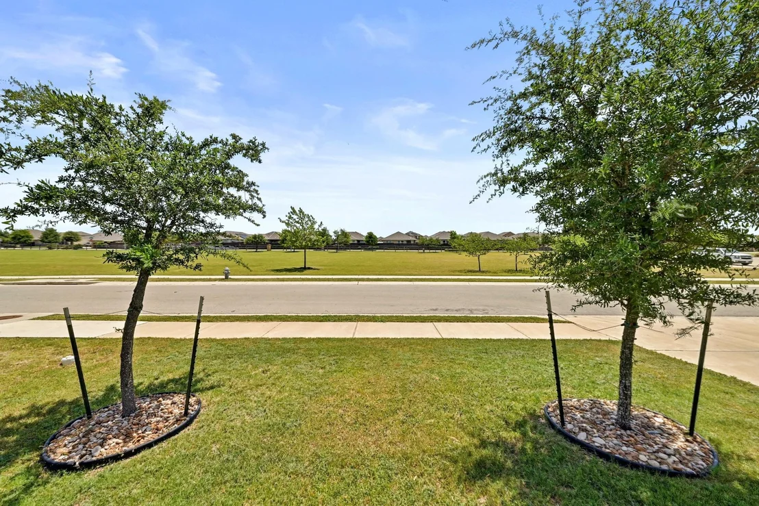 Photo of 114 Grasslands TRL