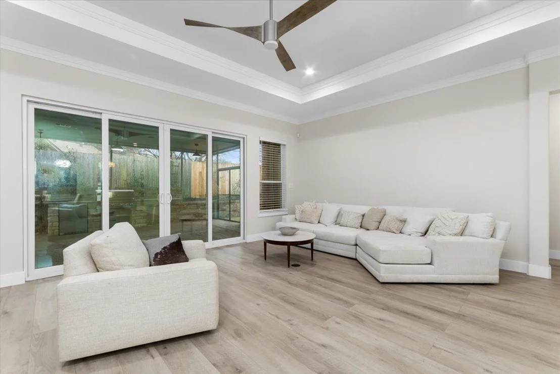 Photo of 3008 Legend Oaks BLVD