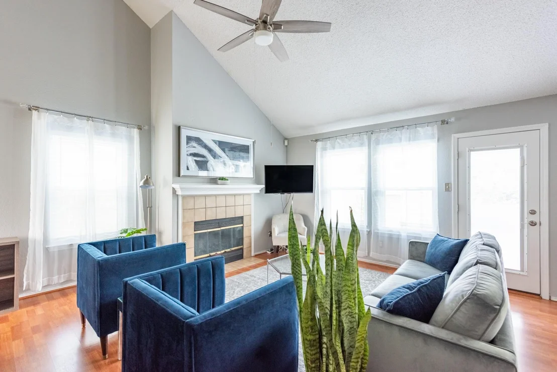 Photo of 2640 Piping Rock TRL