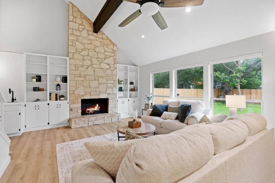 Photo of 10416 Doering LN