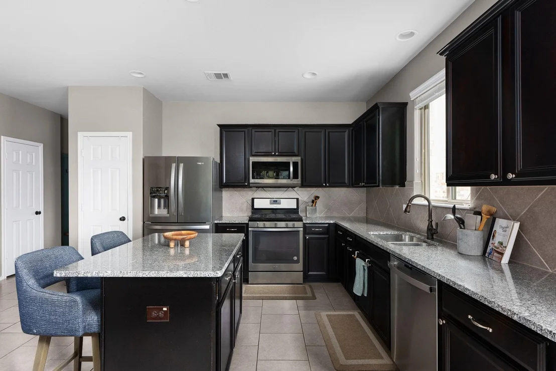 Photo of 7005 Longford TRL