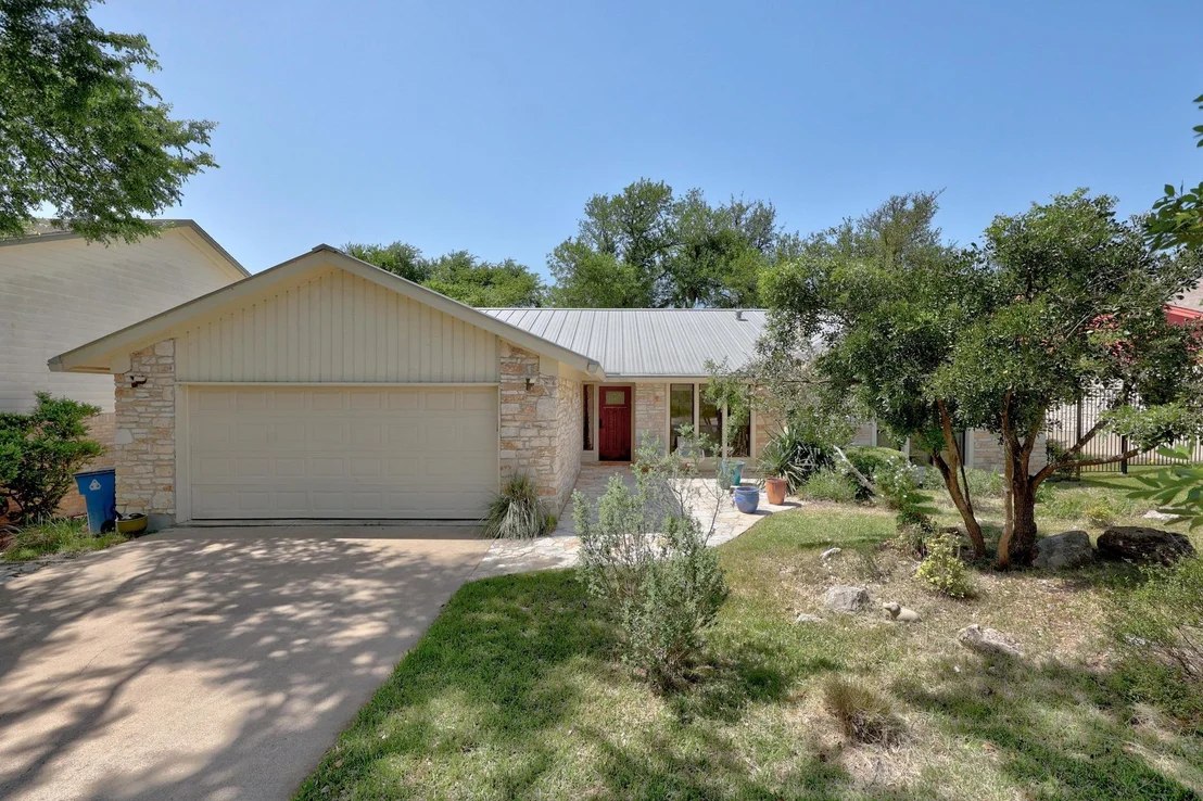 Photo of 7416 Fireoak DR