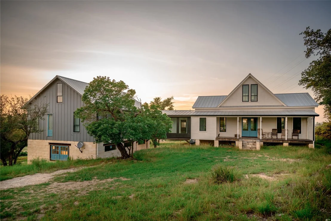 Photo of 431 County Road 413