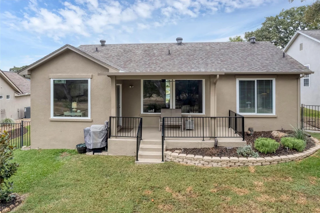 Photo of 104 Larkspur LN