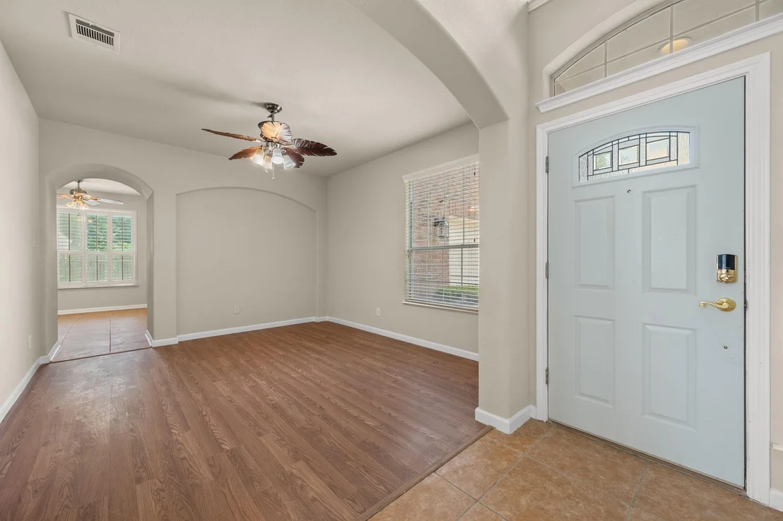 Photo of 1018 Canyon Maple RD
