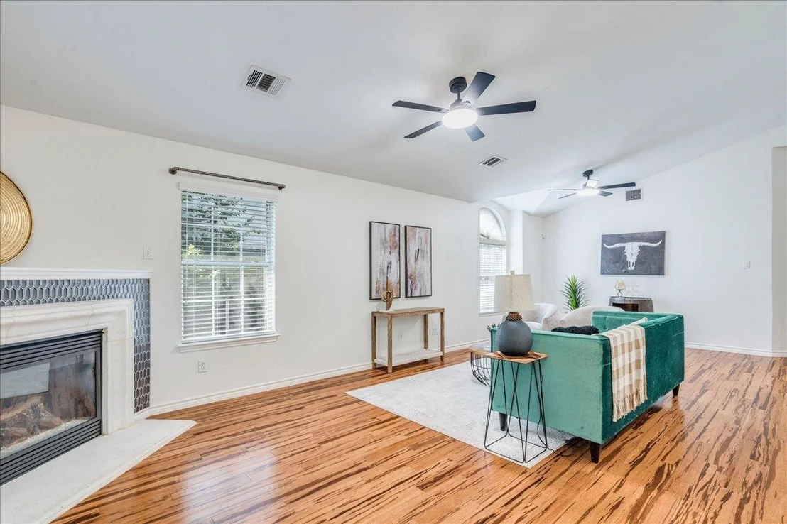 Photo of 2912 Lynnbrook DR