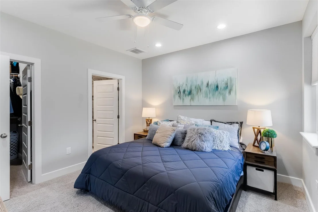 Photo of 2419 Ridgeview