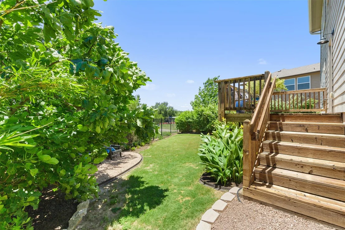 Photo of 609 Stone View TRL