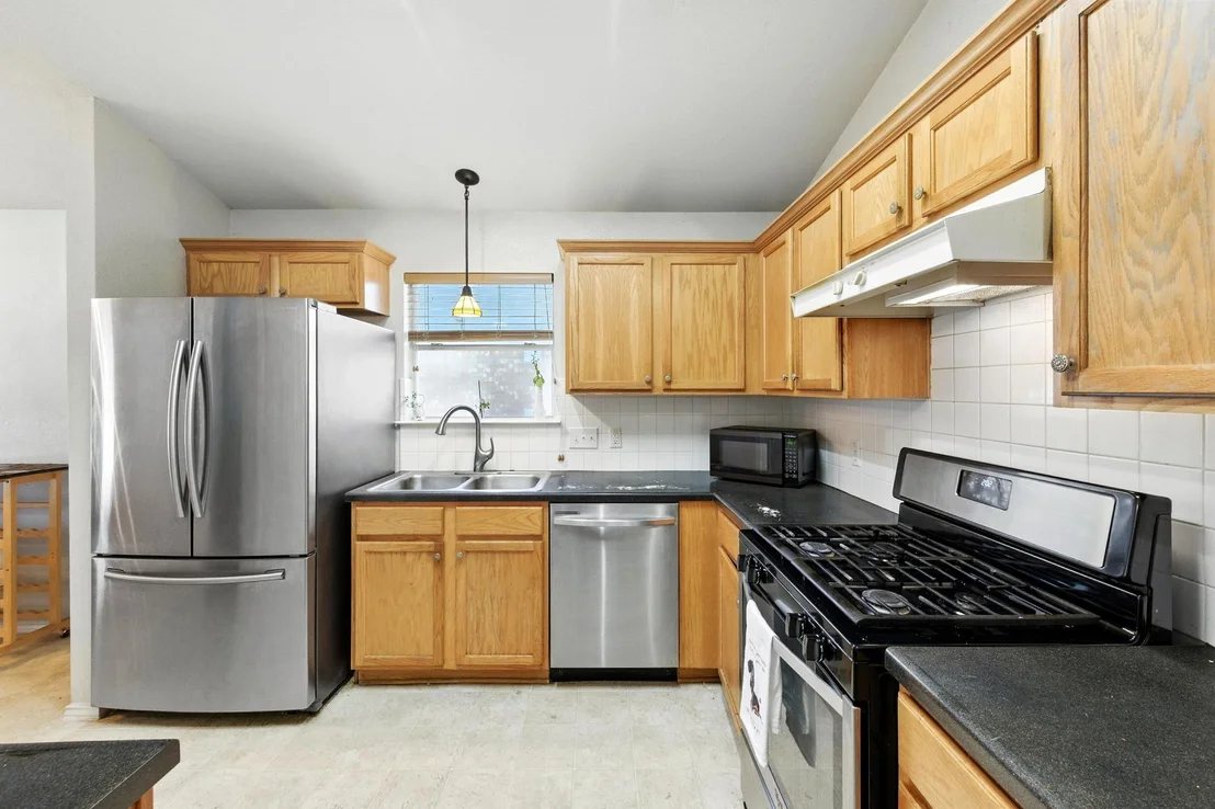 Photo of 17502 Salt Flat LN