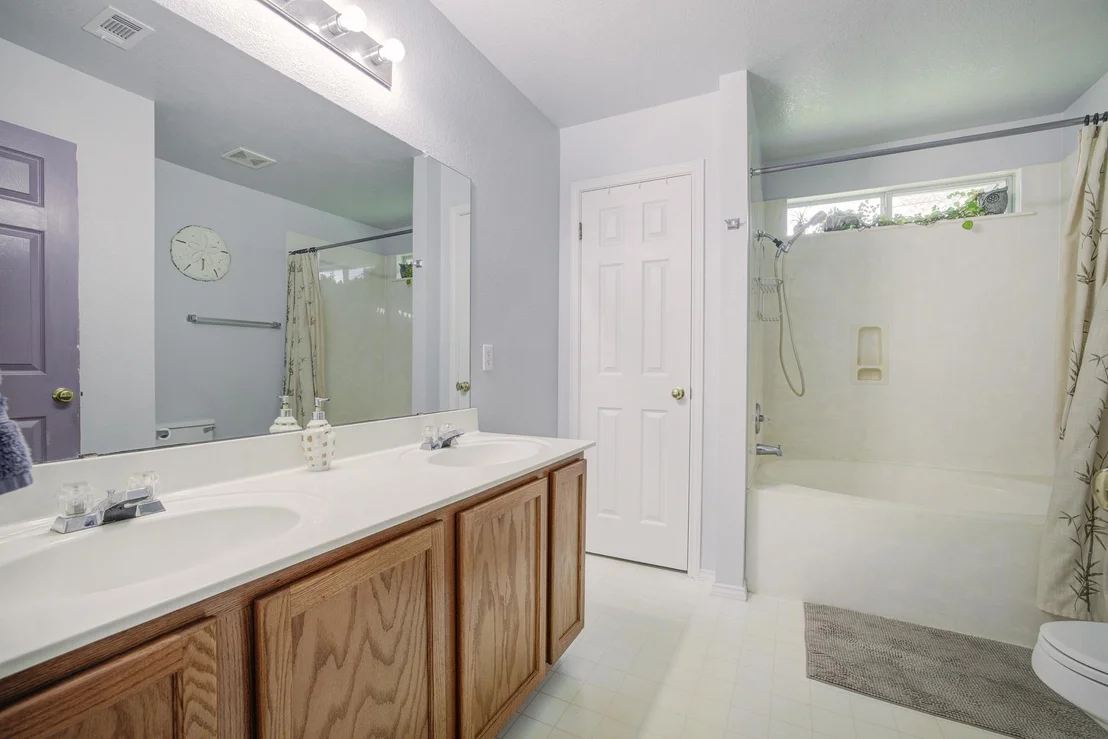 Photo of 202 McCarthur DR