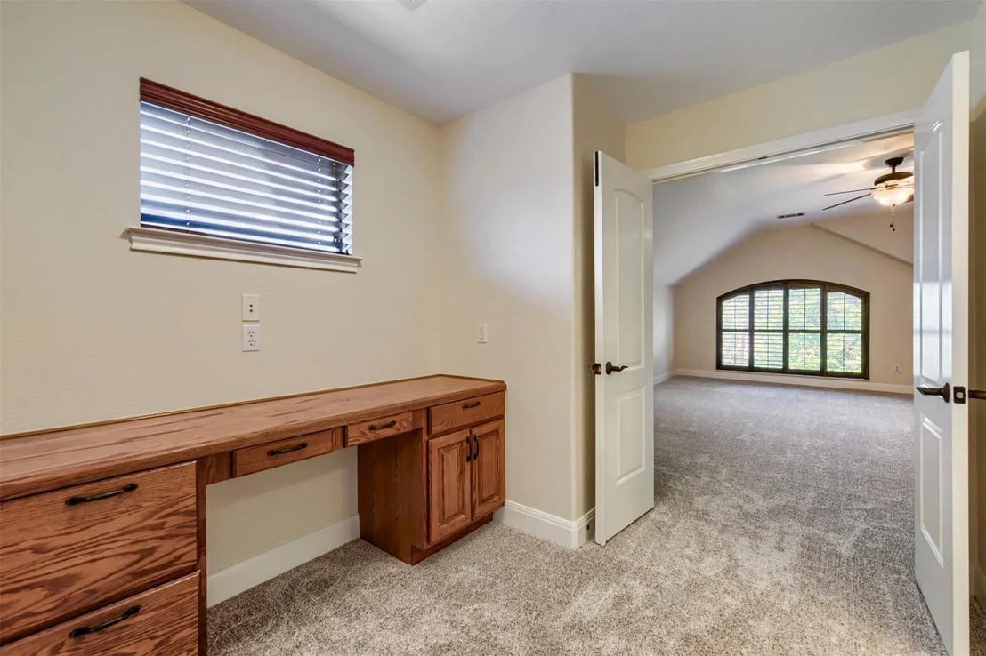 Photo of 107 Hensley DR