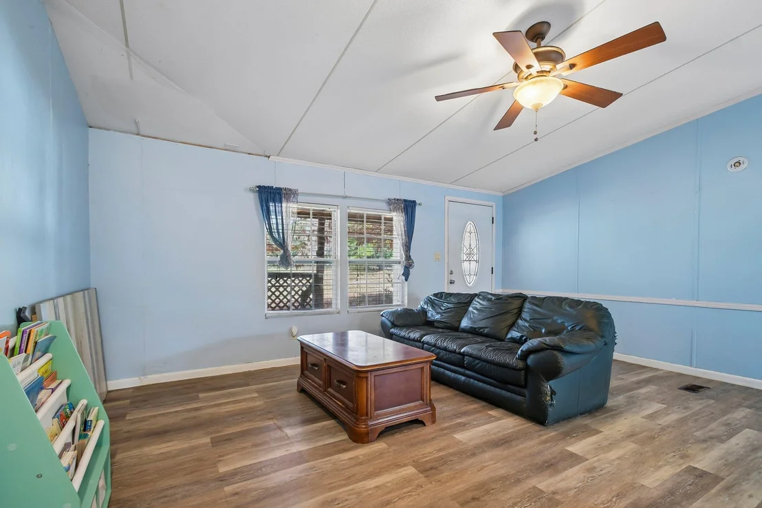 Photo of 664 Hidden Oaks DR
