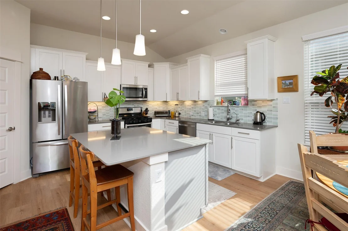Photo of 137 Big Leaf DR