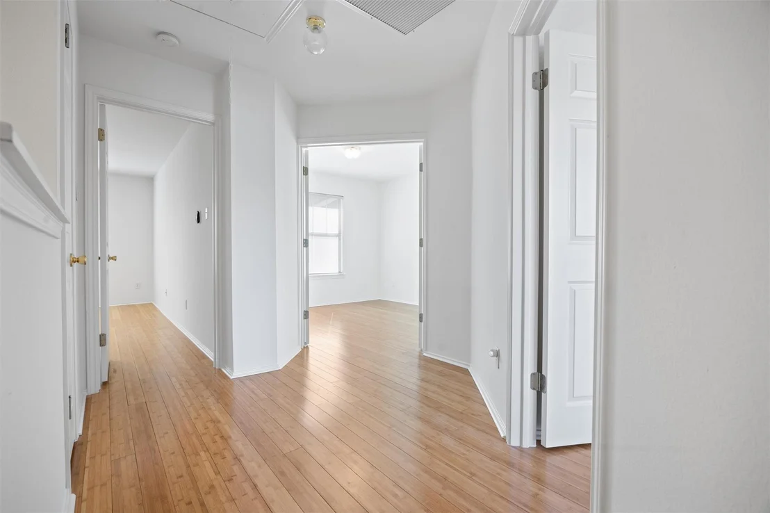 Photo of Unit 12 at 4400 Switch Willo