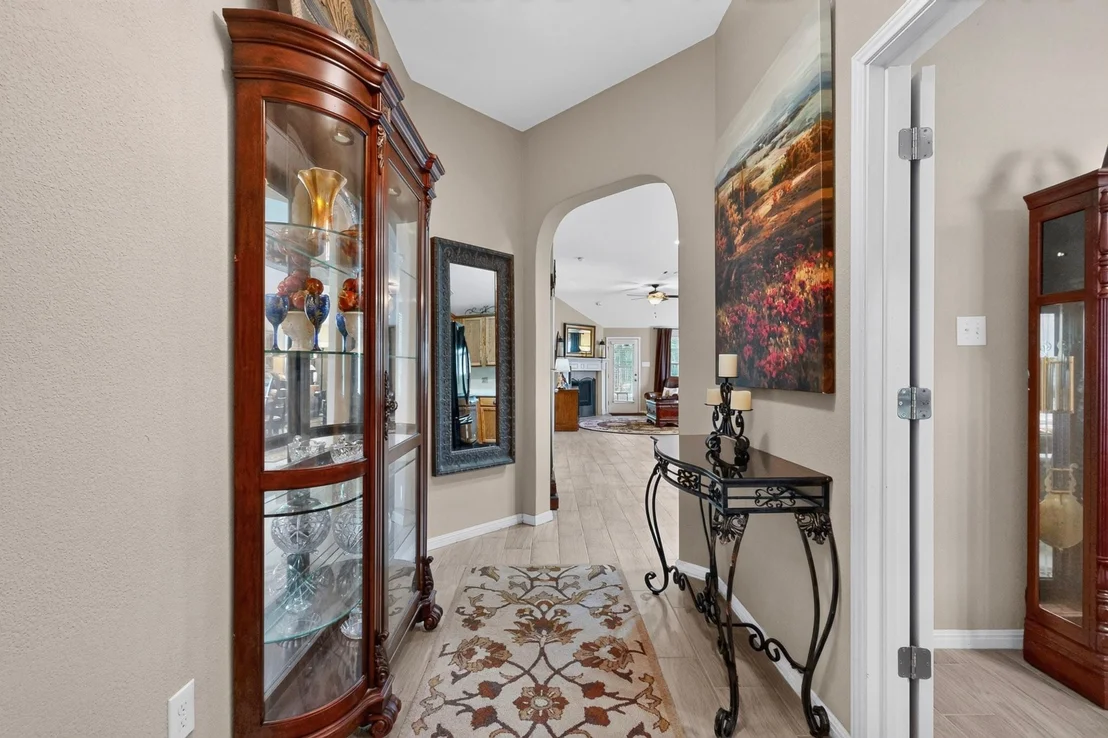 Photo of 928 Tabernash DR