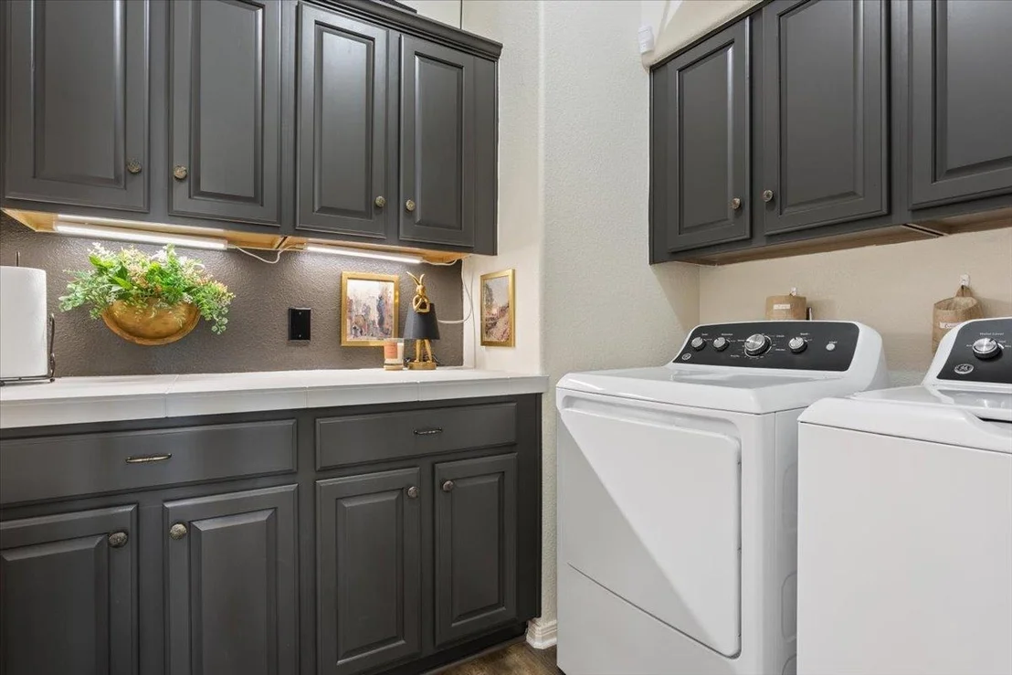 Photo of 2218 Settlers Park LOOP