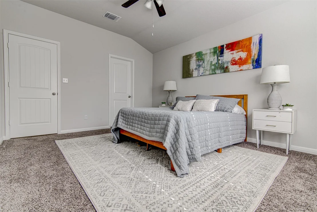 Photo of 316 Pepper Mill LOOP