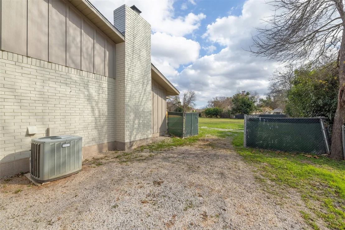 Photo of 902 Power RD