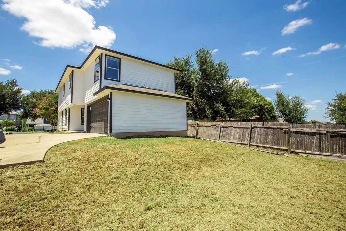 Photo of 13604 Briarcreek LOOP