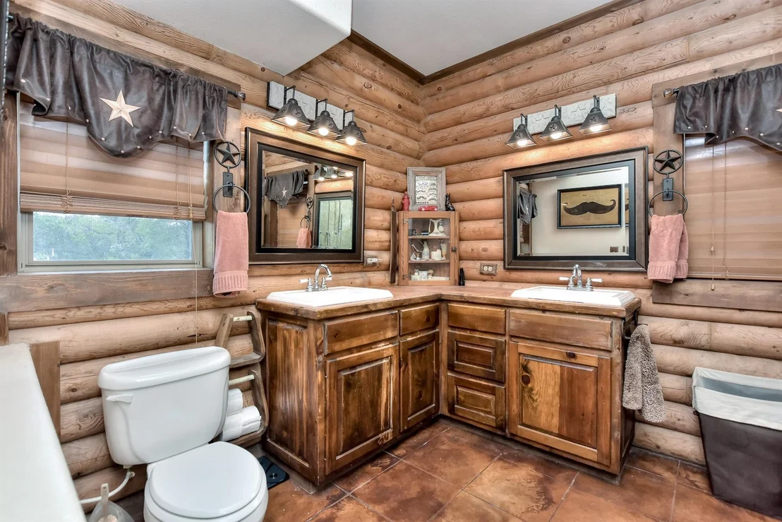 Photo of 3295 County Road 206