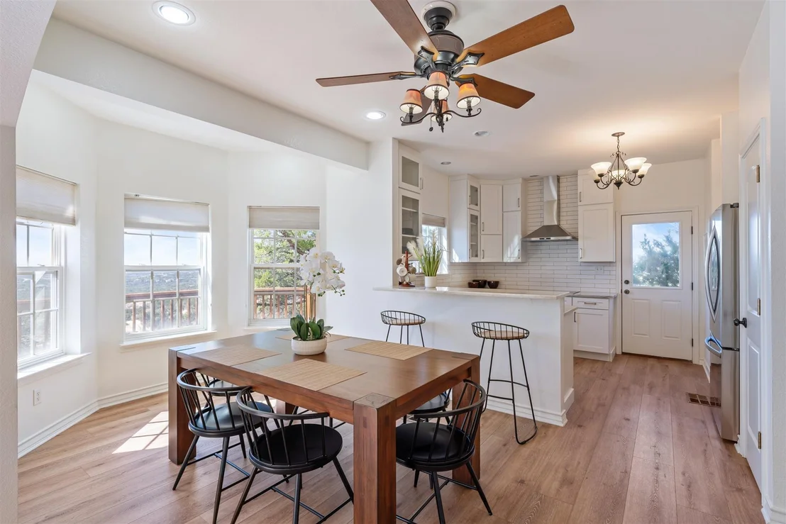 Photo of 8101 Breeze WAY