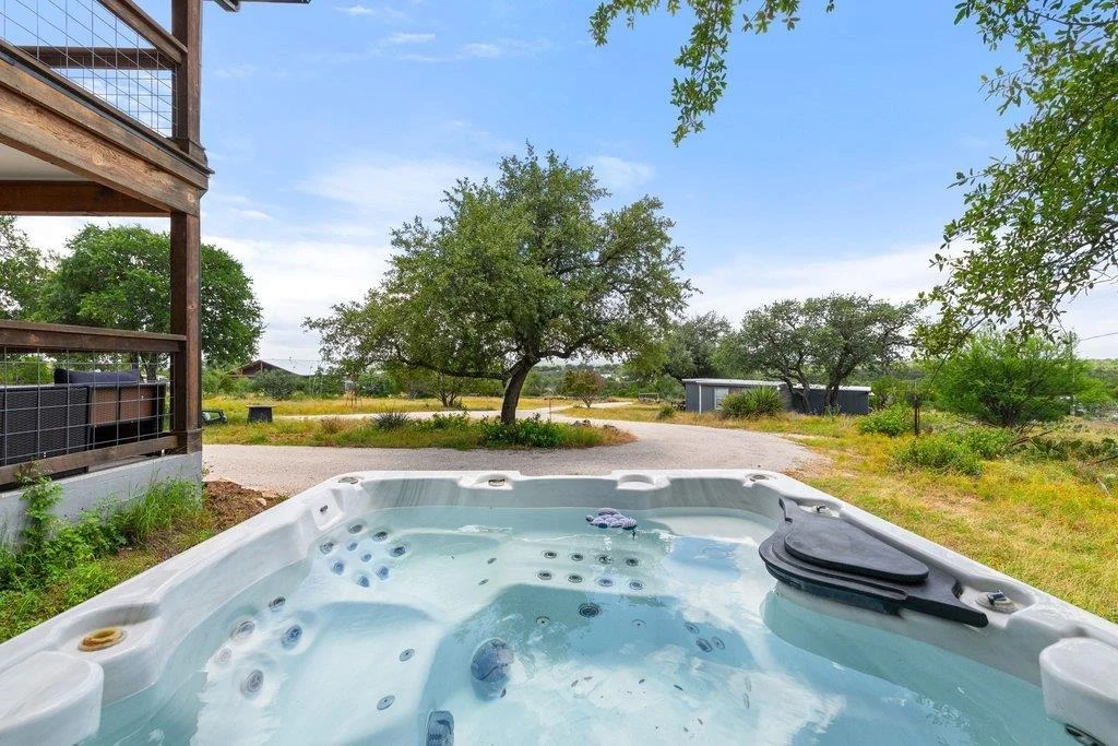 Photo of 784 River View DR