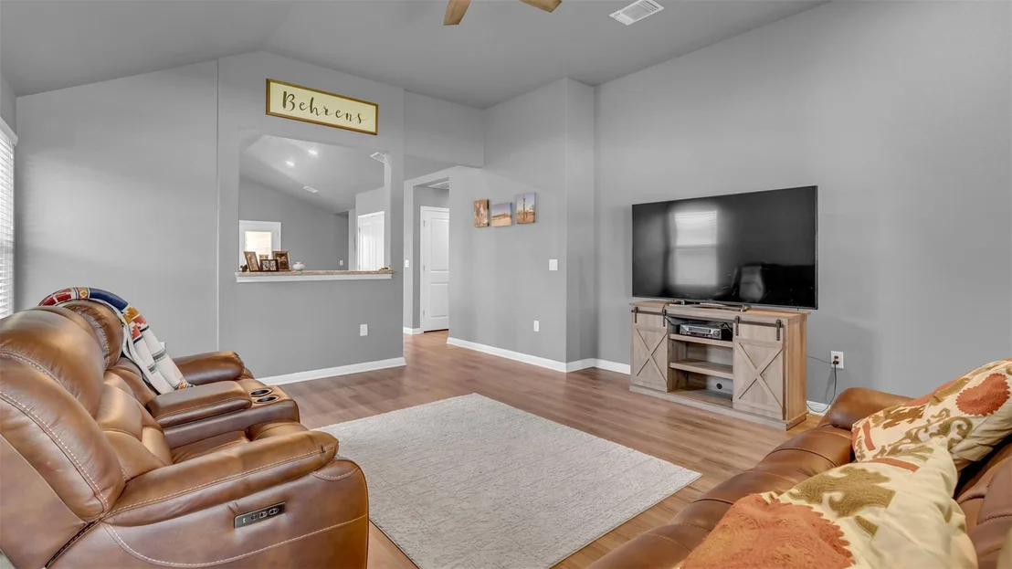 Photo of 440 Dove TRL