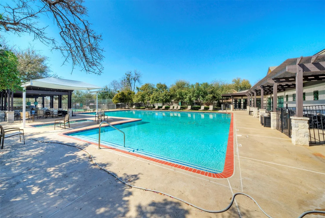 Photo of 601 Indian Run DR
