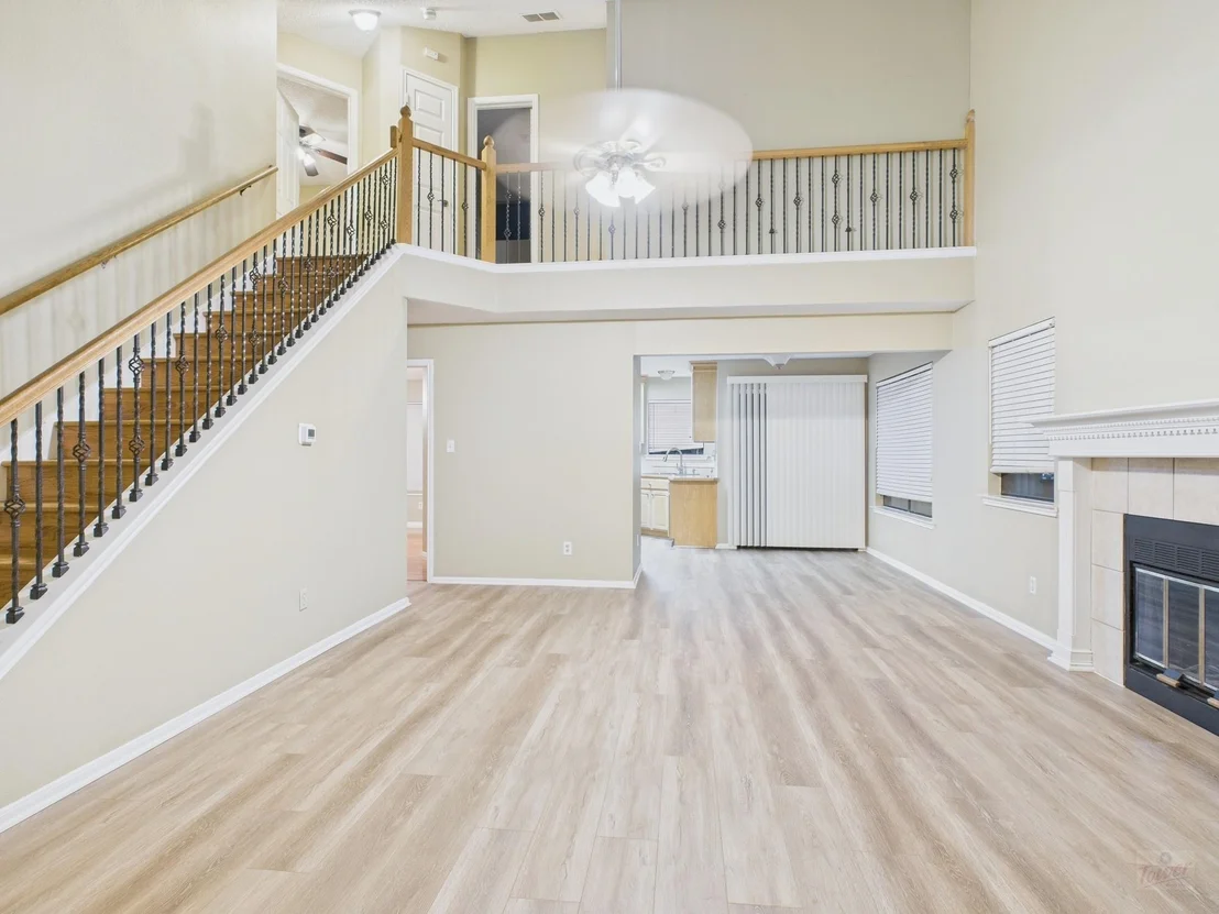 Photo of 14405 Tiffer LN