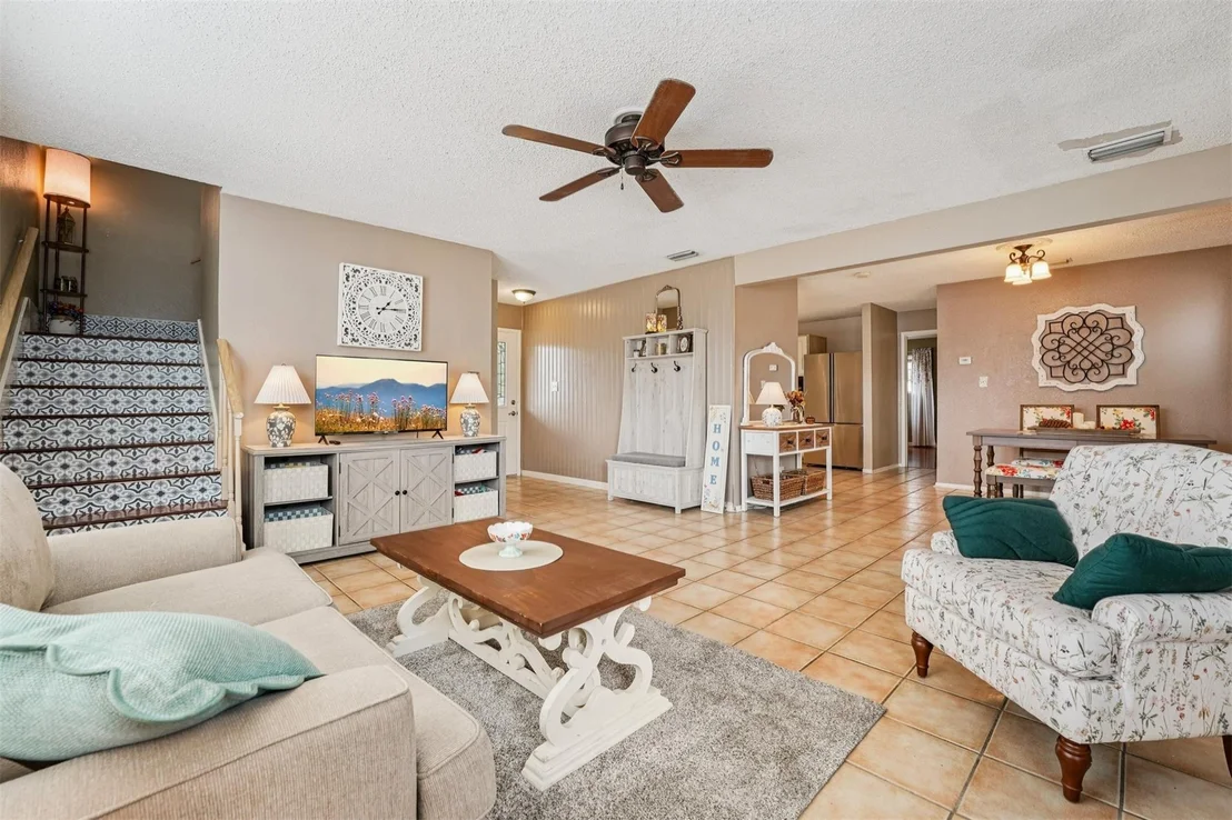 Photo of 11203 Travis DR