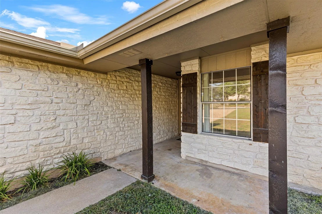 Photo of 404 Innwood DR